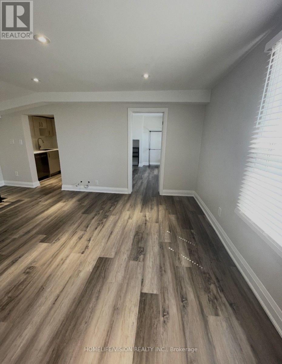 6273 Yonge Street, Innisfil, Ontario  L0L 1K0 - Photo 2 - N14029186