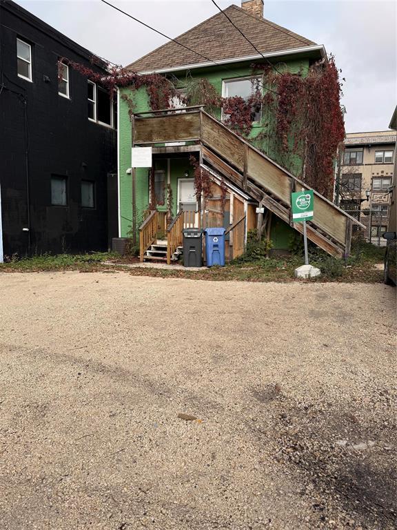 608 Broadway Street, Winnipeg, Manitoba R3C 0W8 - Photo 41 - 202624235
