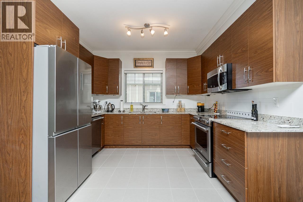 12 7489 16th Street, Burnaby, British Columbia  V3N 0C5 - Photo 10 - R3174660