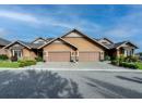 2450 Selkirk Drive Unit# 8, Kelowna, BC V1V 2Z5