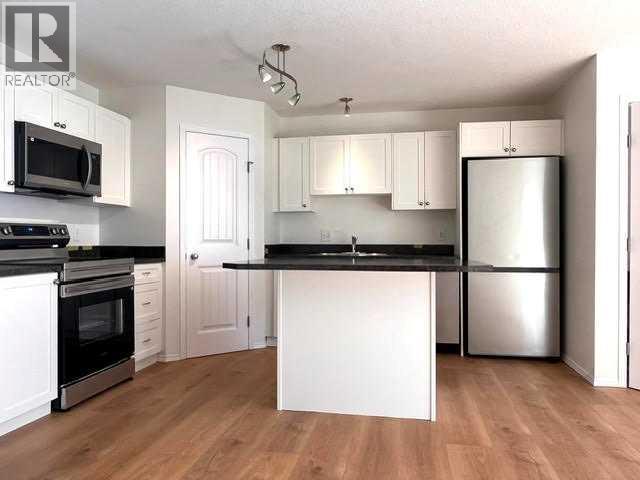 102, 80 Panatella Landing NW