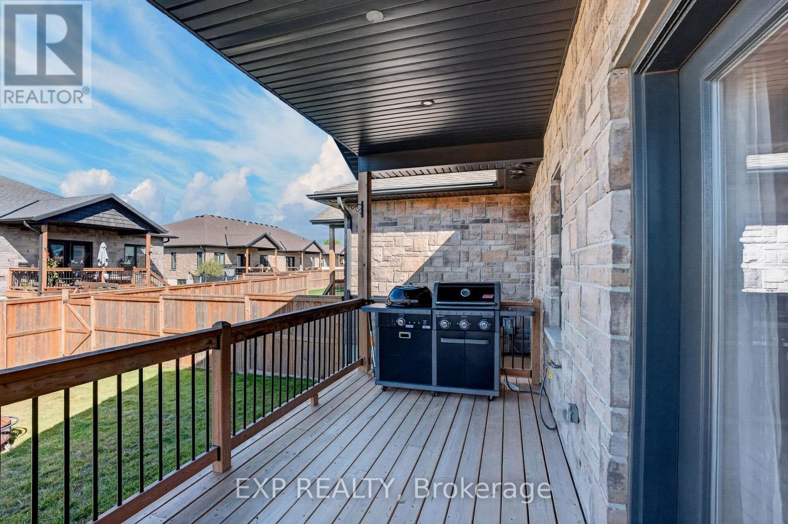 278 Mccourt Place, North Perth, Ontario  N0G 1B0 - Photo 46 - X13935206