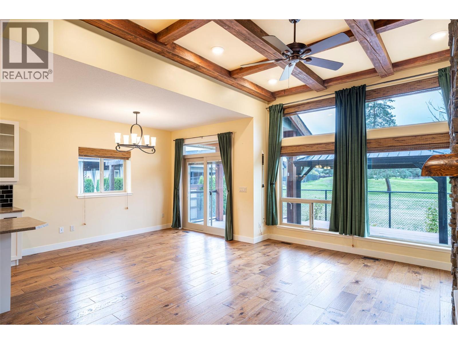 2444 York Avenue Unit# 32