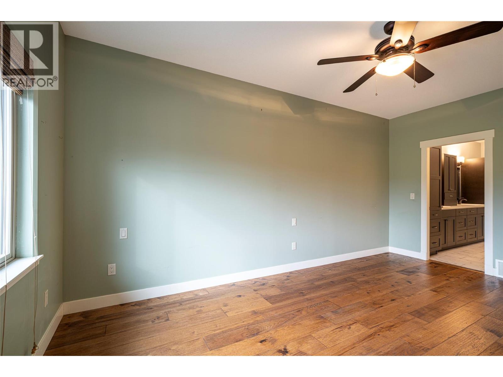 2444 York Avenue Unit# 32