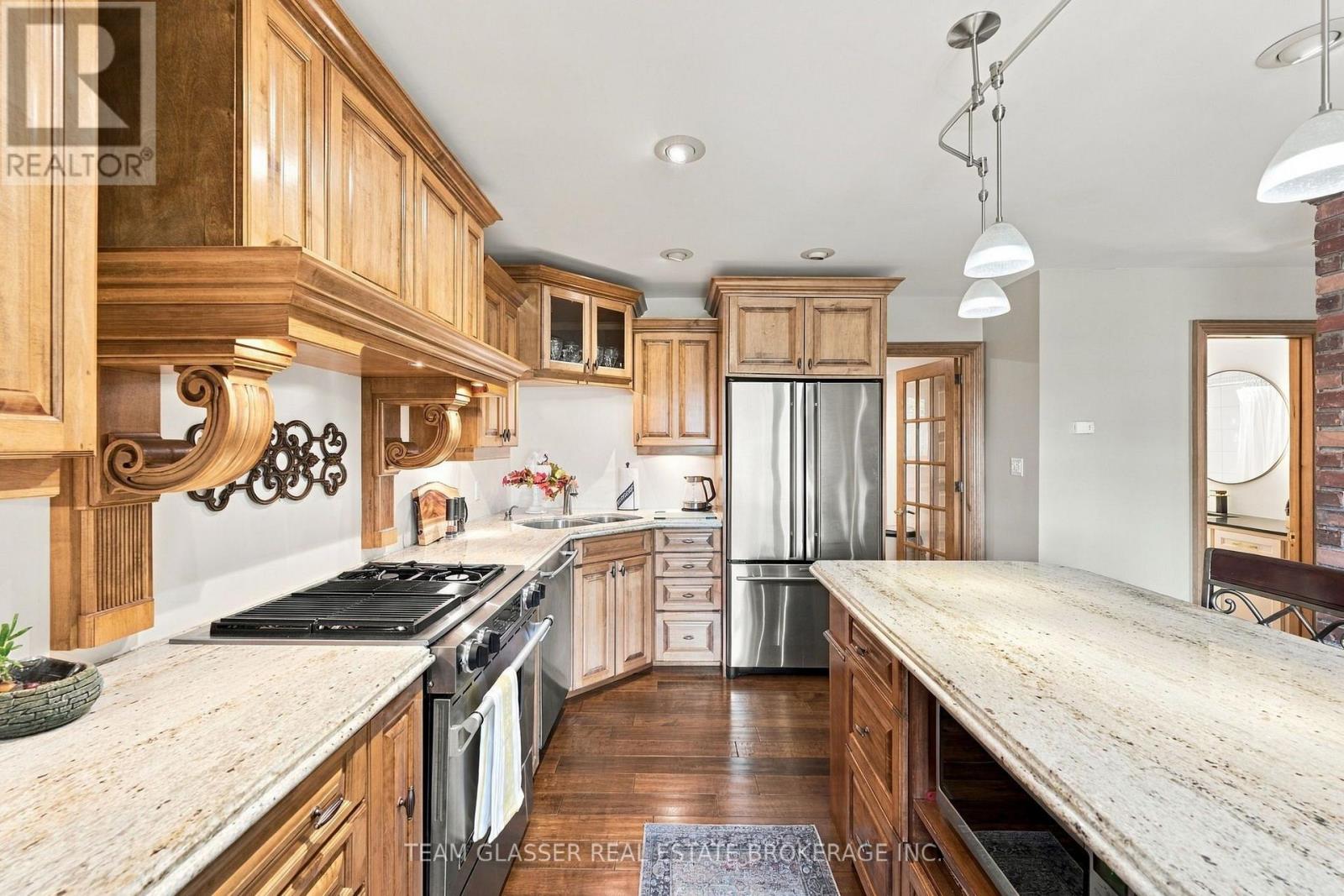 8421 Defore Drive, Lambton Shores, Ontario  N0M 1T0 - Photo 32 - X13879018