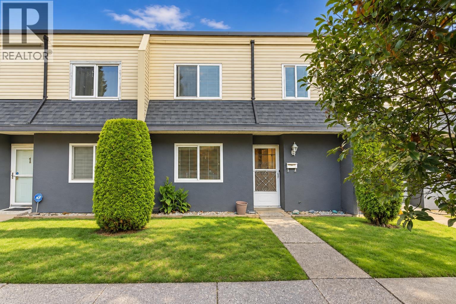 2 2957 OXFORD STREET, port coquitlam, British Columbia