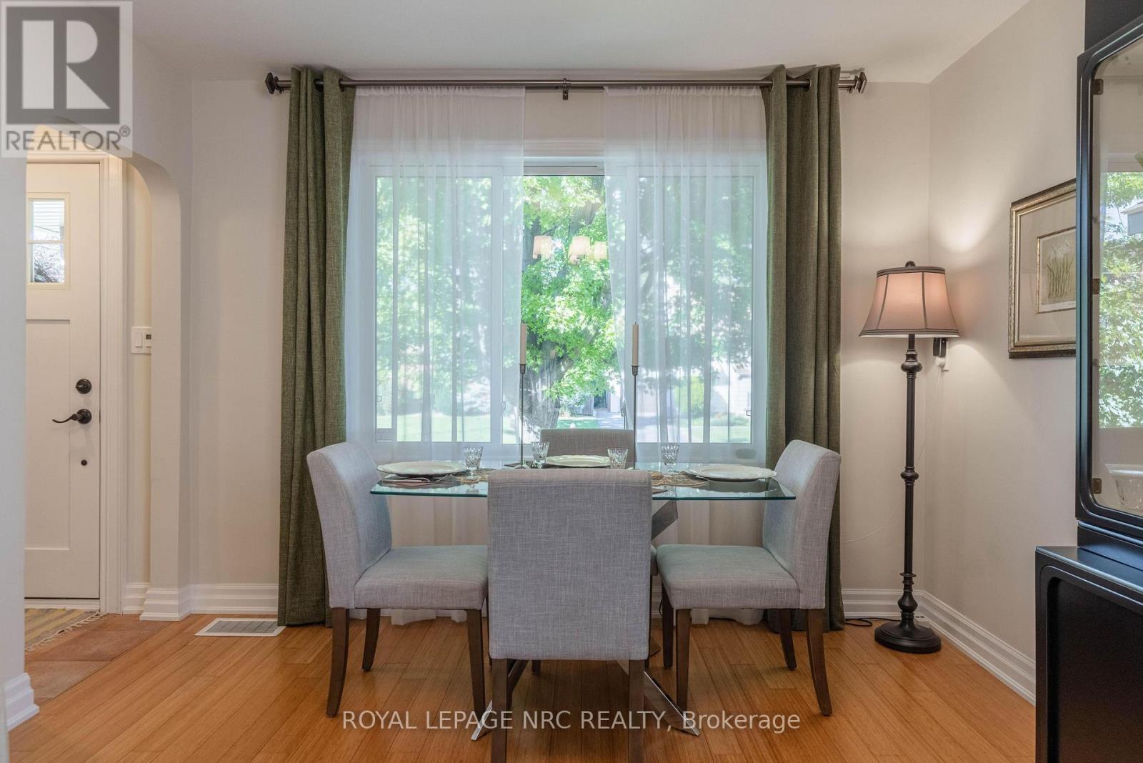 6496 Caswell Street, Niagara Falls (Stamford), Ontario  L2J 1B9 - Photo 10 - X14029360