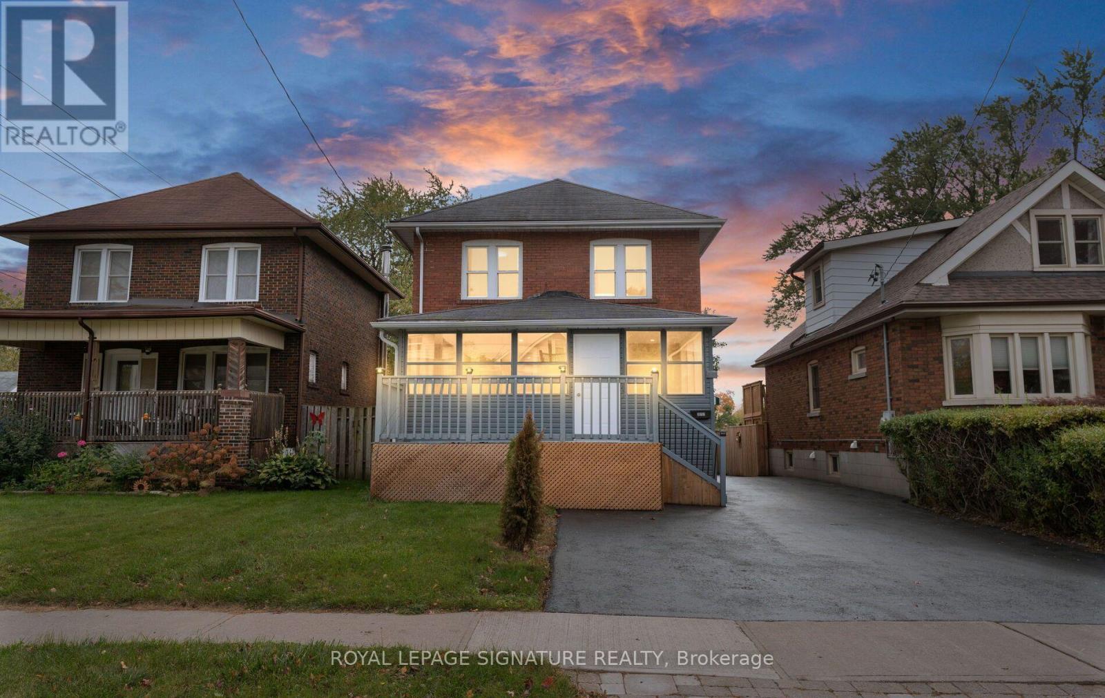 317 GLIDDON AVENUE, Oshawa, Ontario