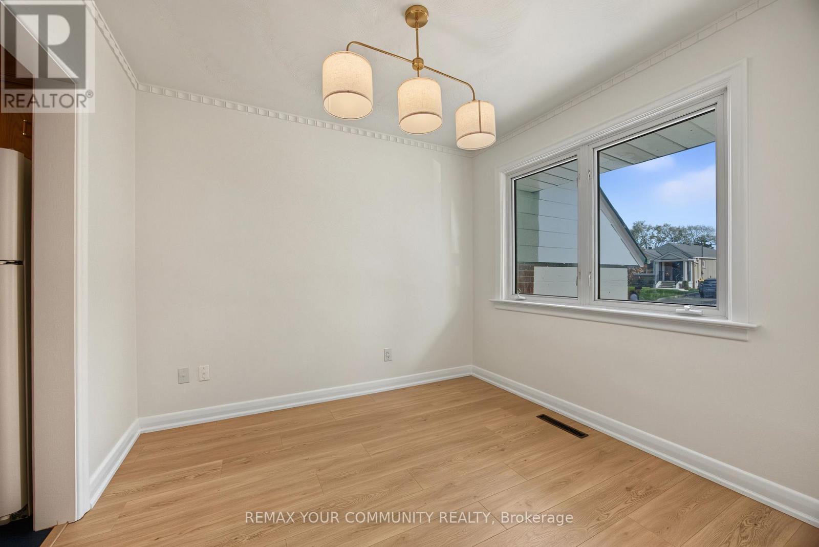 18 Robertsfield Crescent, Toronto, Ontario  M1R 2X2 - Photo 19 - E14029418