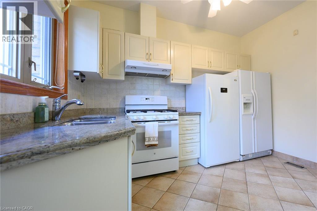 219 Jacqueline Boulevard, Hamilton, Ontario  L9B 2T6 - Photo 40 - 40865522