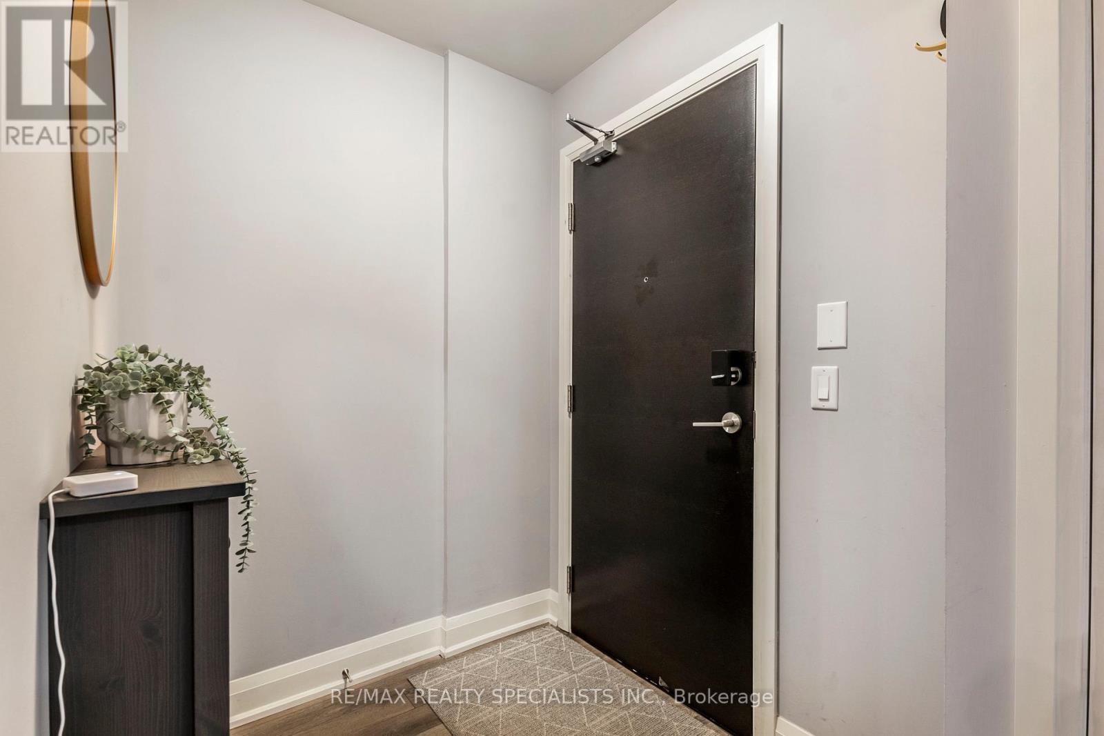 606 - 55 Yorkland Boulevard, Brampton (Goreway Drive Corridor), Ontario  L6P 4K9 - Photo 6 - W14029326
