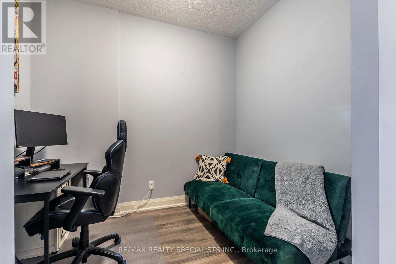 606 - 55 Yorkland Boulevard, Brampton (Goreway Drive Corridor), Ontario  L6P 4K9 - Photo 9 - W14029326