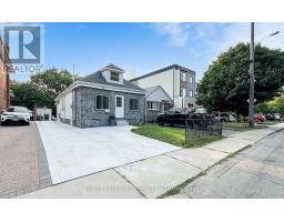 14 SPEARS STREET, Toronto, Ontario