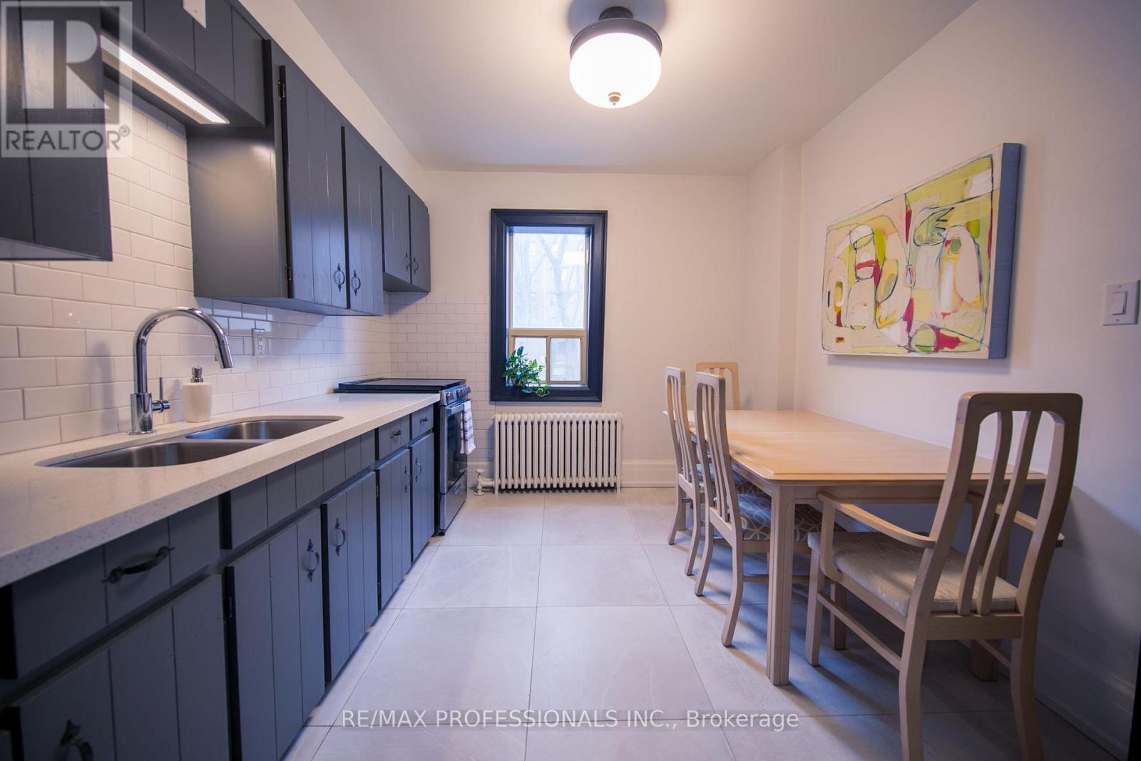 124 Close Avenue, Toronto, Ontario  M6K 2V5 - Photo 15 - W14029340