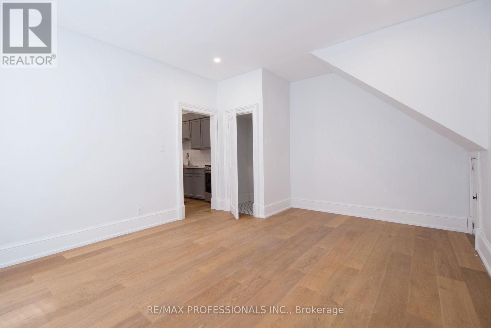 124 Close Avenue, Toronto, Ontario  M6K 2V5 - Photo 37 - W14029340