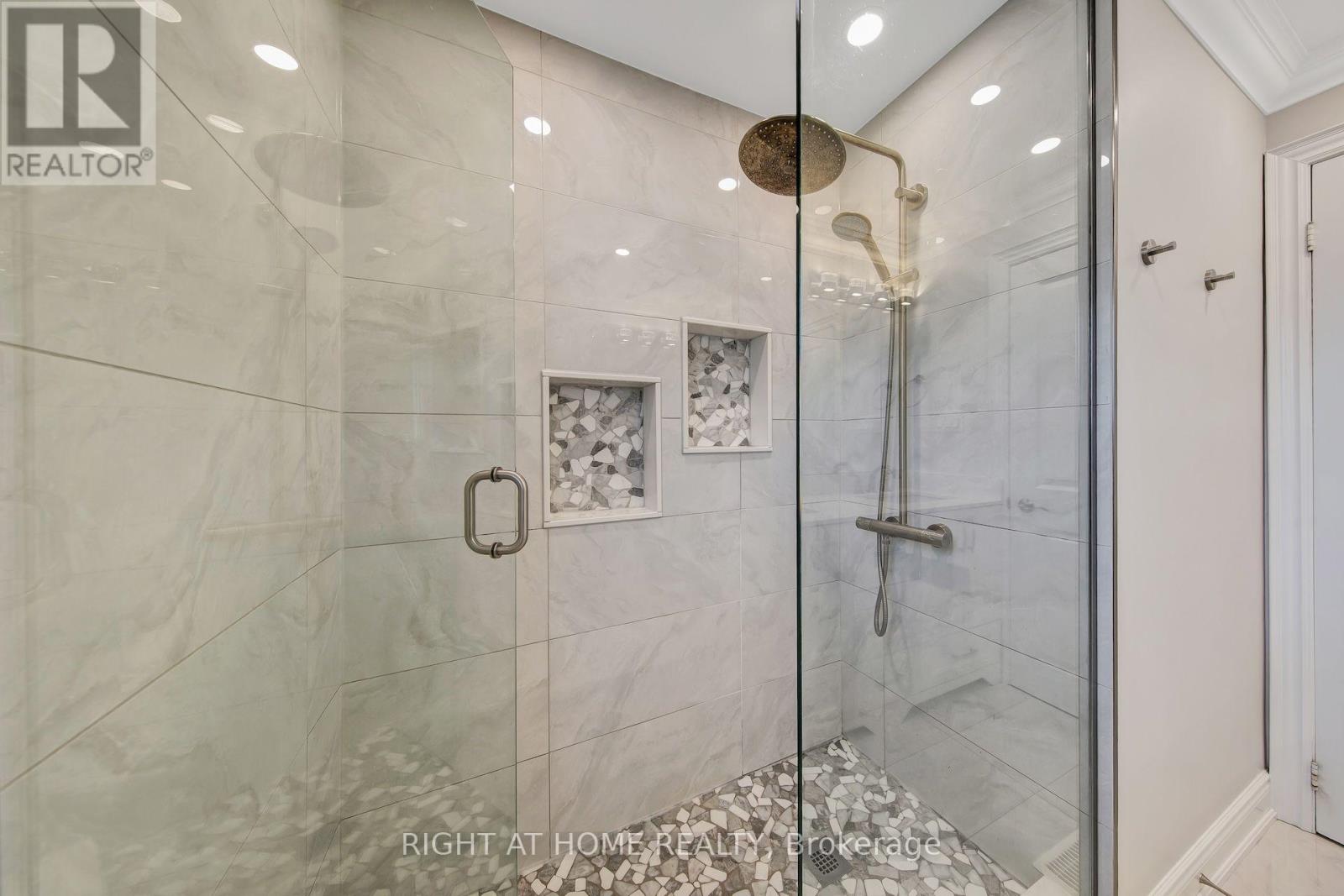 139 Third Line, Oakville, Ontario  L6L 3Z9 - Photo 25 - W14029348