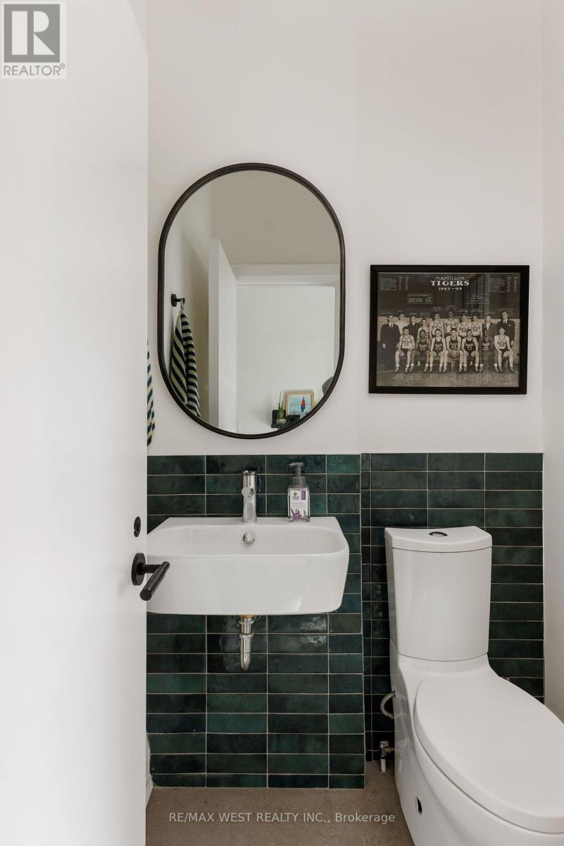 226 Wright Avenue, Toronto, Ontario  M6R 1L3 - Photo 19 - W14029362