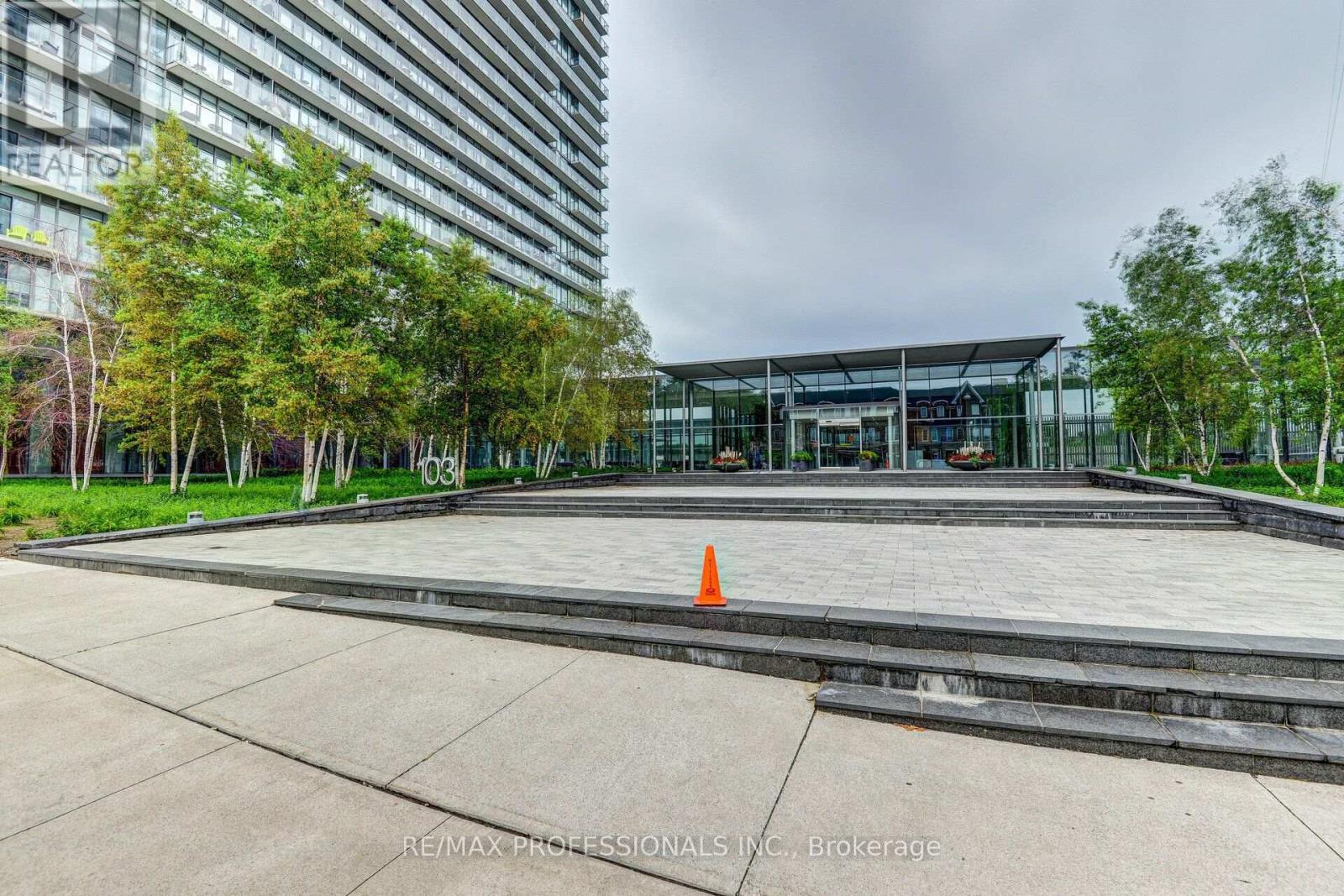 810 - 103 The Queensway Avenue, Toronto, Ontario  M6S 5B3 - Photo 23 - W14029392