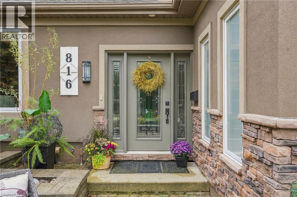 816 Alexander Road, Ancaster, Ontario  L9G 3E9 - Photo 3 - 40870849