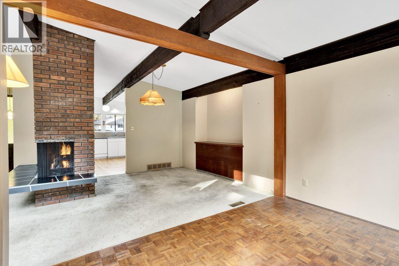 2851 TRILLIUM PLACE