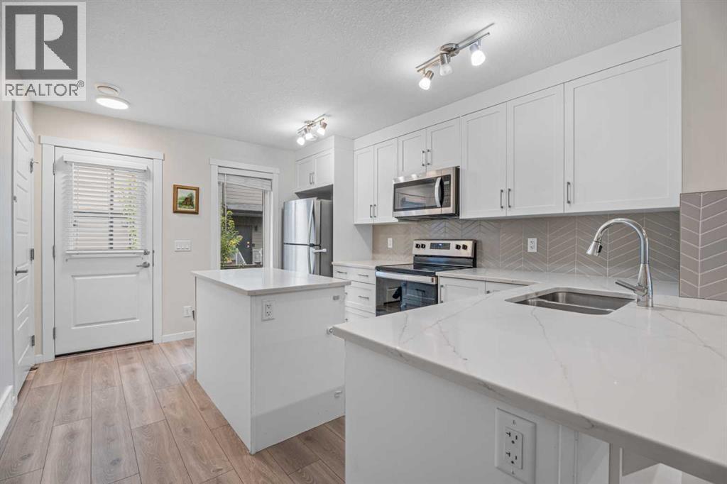 110, 338 Seton Circle SE