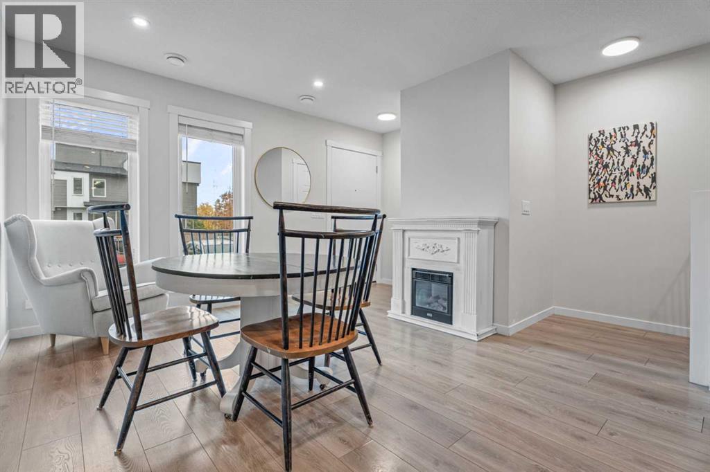110, 338 Seton Circle SE