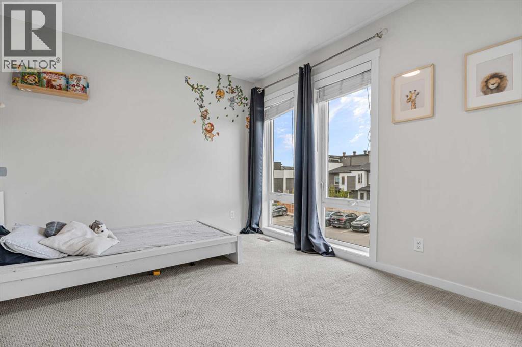 110, 338 Seton Circle SE