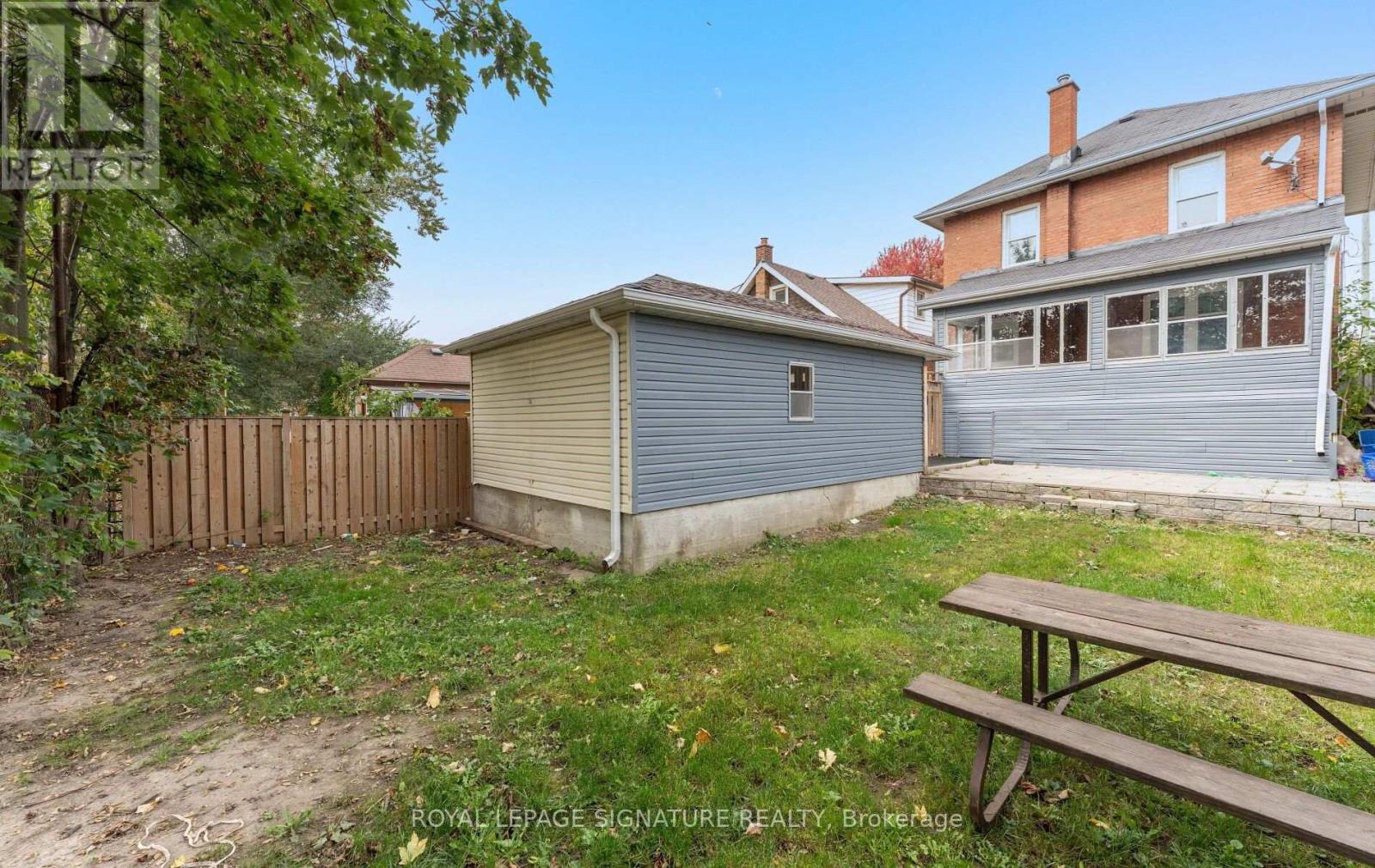 317 Gliddon Avenue, Oshawa (Central), Ontario  L2H 1Z2 - Photo 43 - E14029406