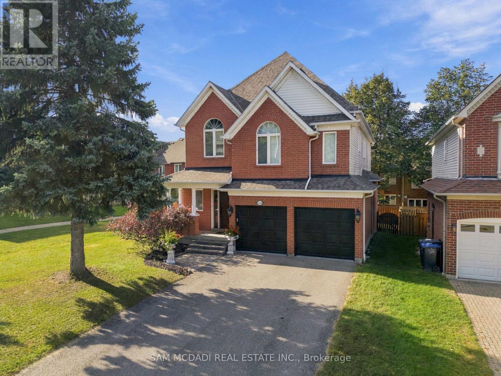964 QUEEN STREET W, Mississauga, Ontario