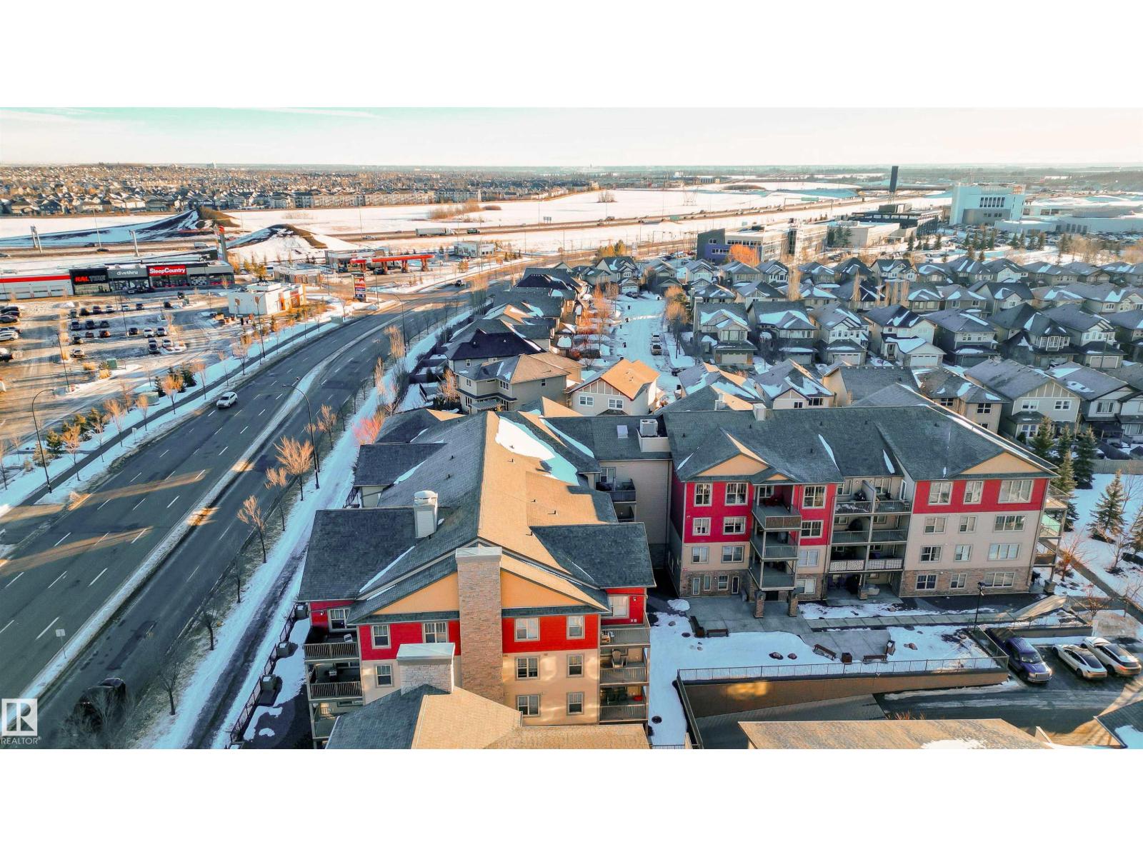 #202 105 AMBLESIDE DR SW