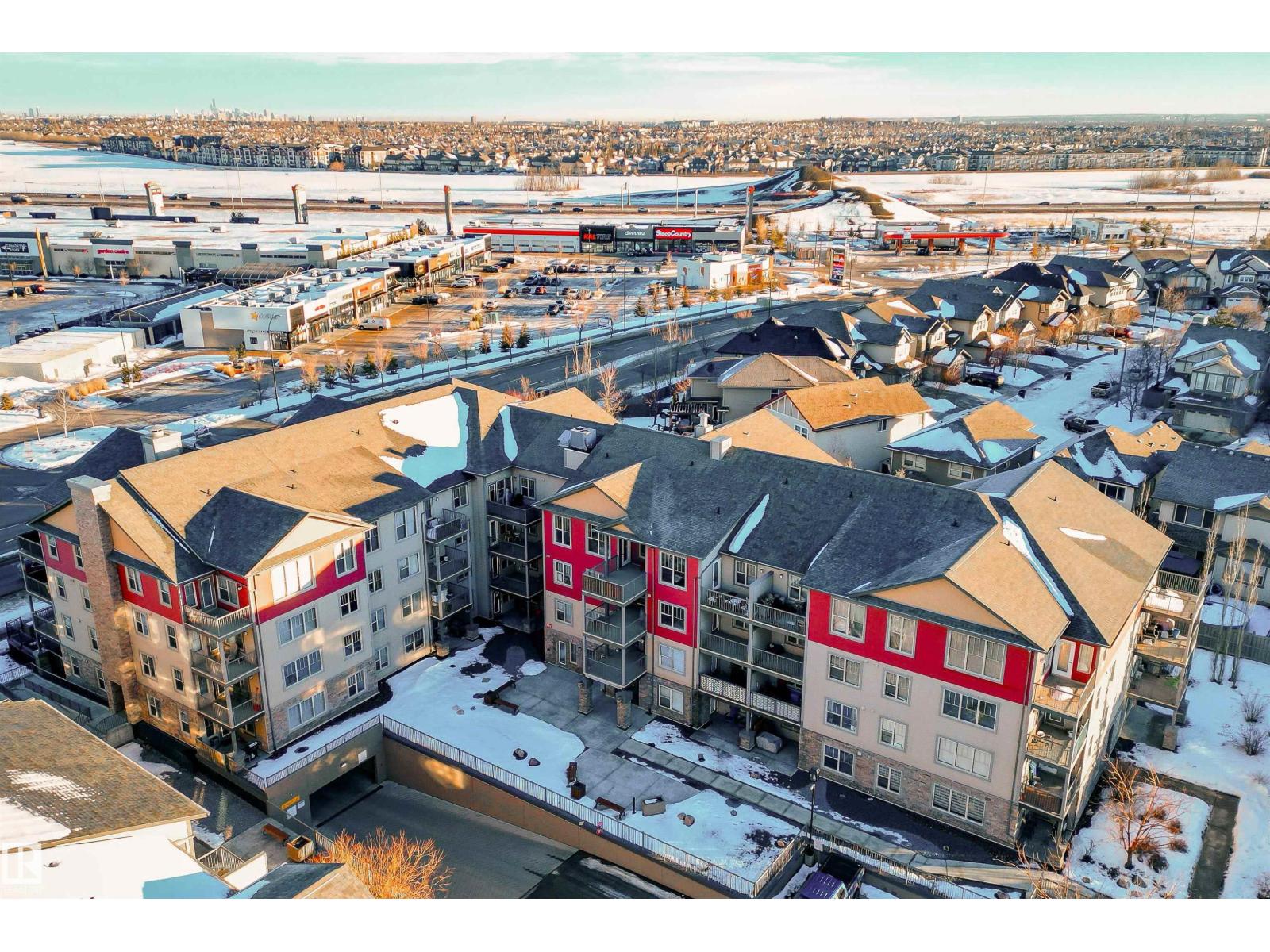 #202 105 AMBLESIDE DR SW