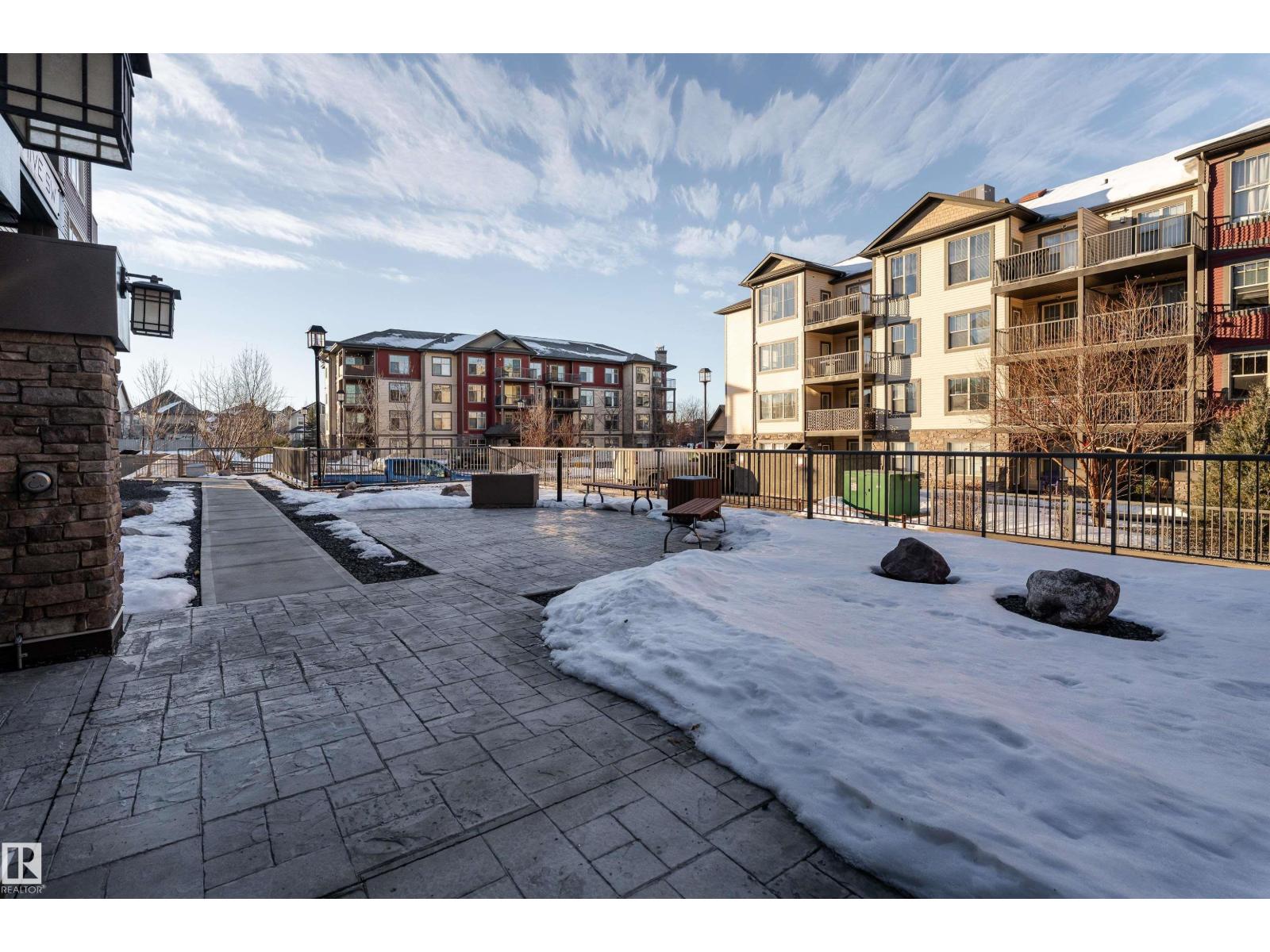 #202 105 AMBLESIDE DR SW