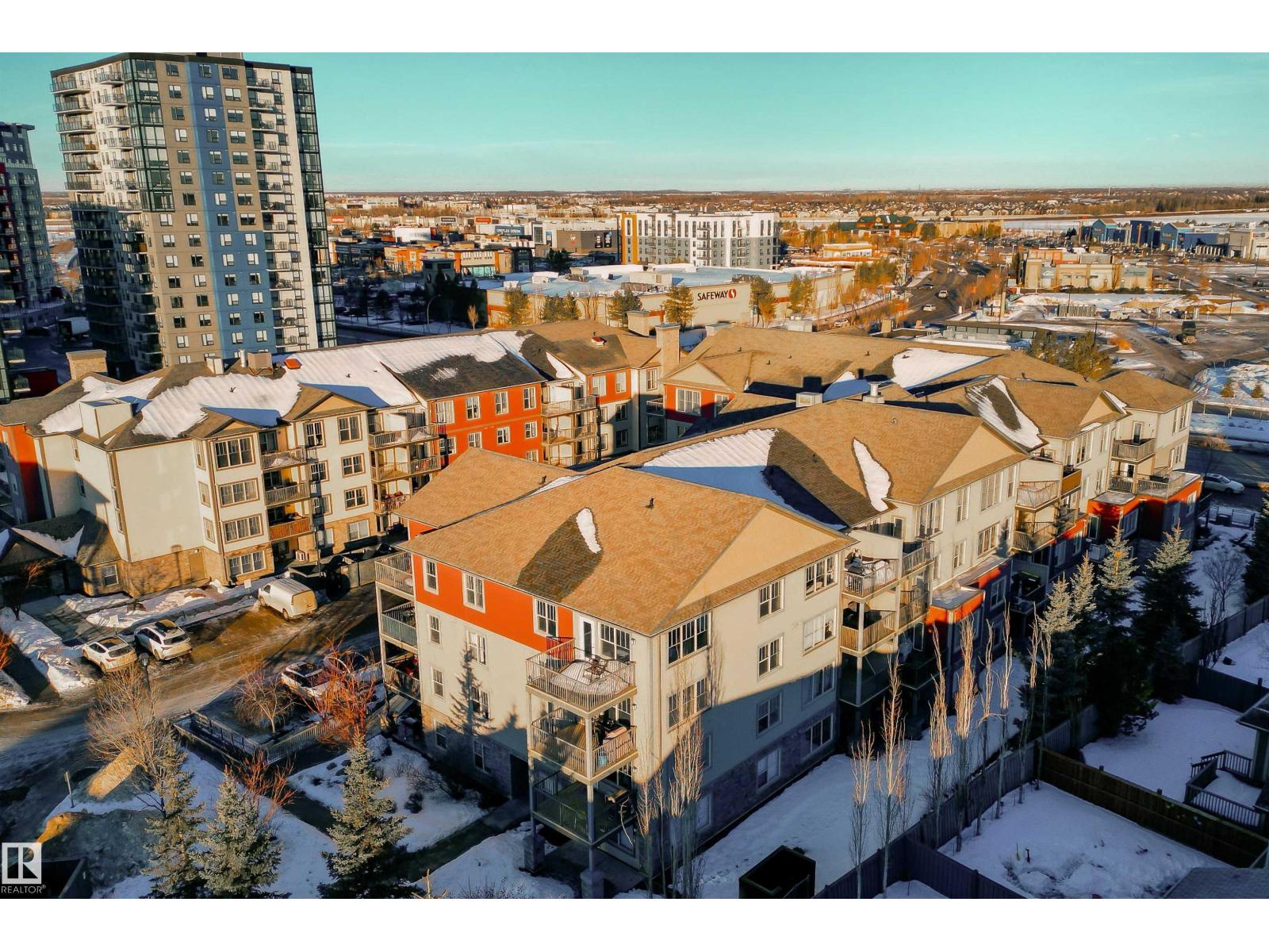 #303 105 AMBLESIDE DR SW