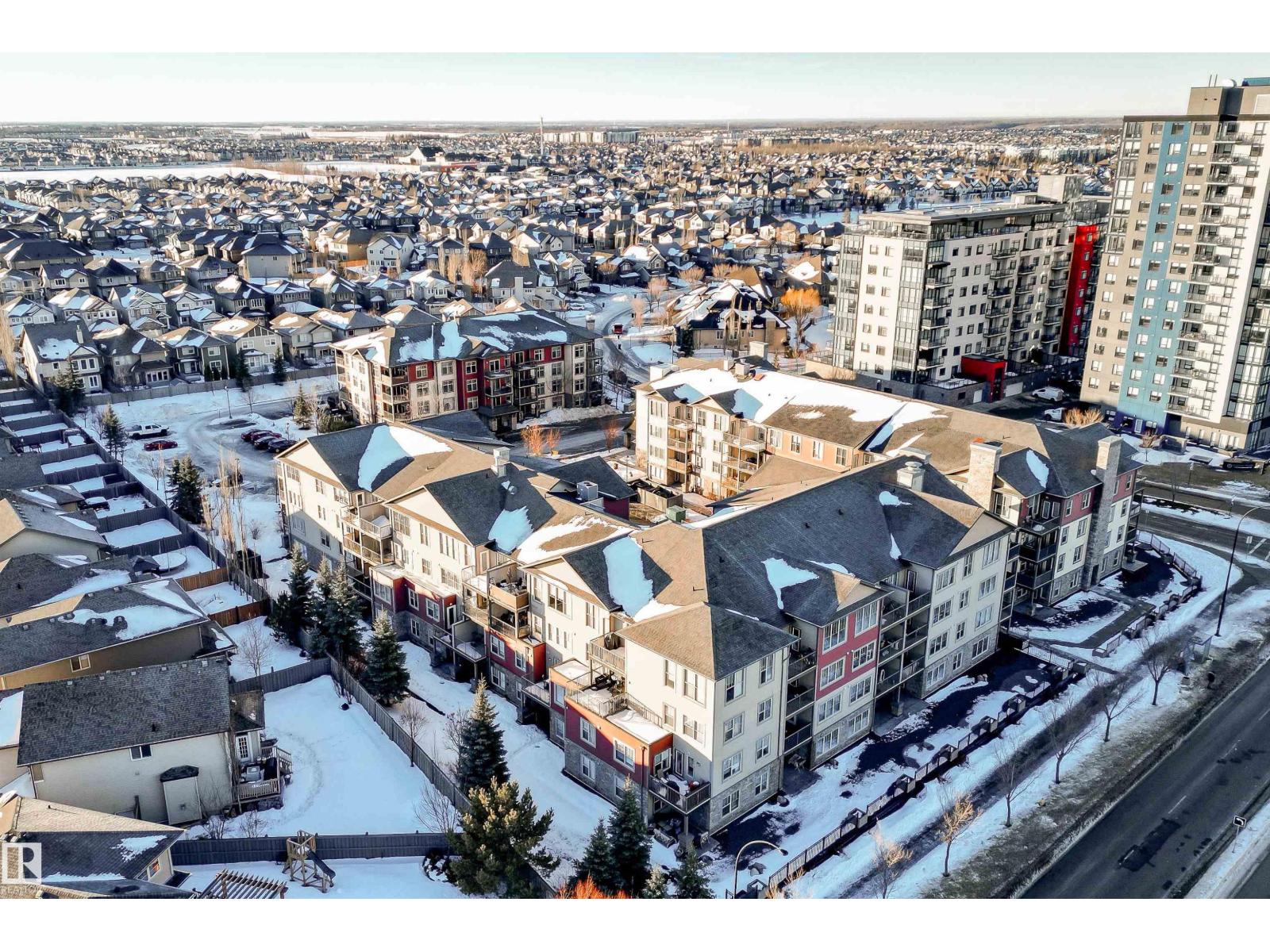#303 105 AMBLESIDE DR SW