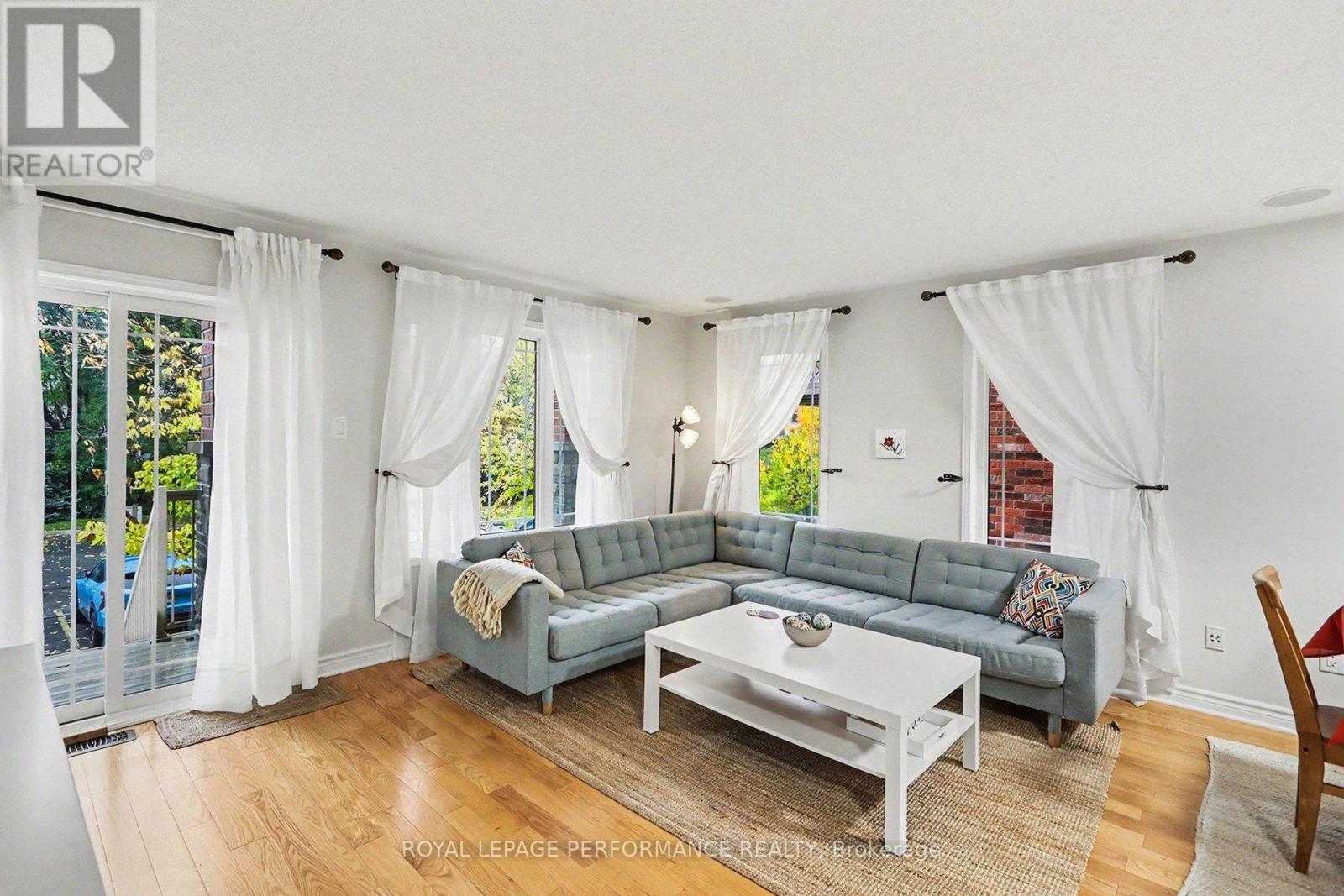 458 Leboutillier Avenue, Ottawa, Ontario  K1K 2V7 - Photo 9 - X14029454