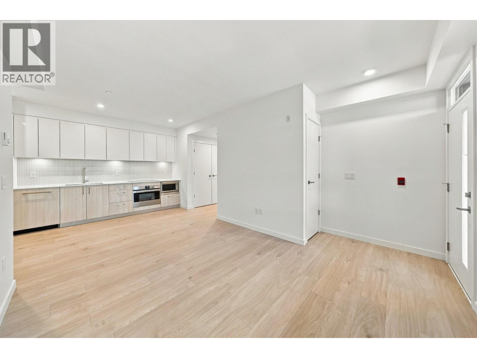 111 950 Lytton Street, North Vancouver, British Columbia  V7H 0C4 - Photo 9 - R3174968