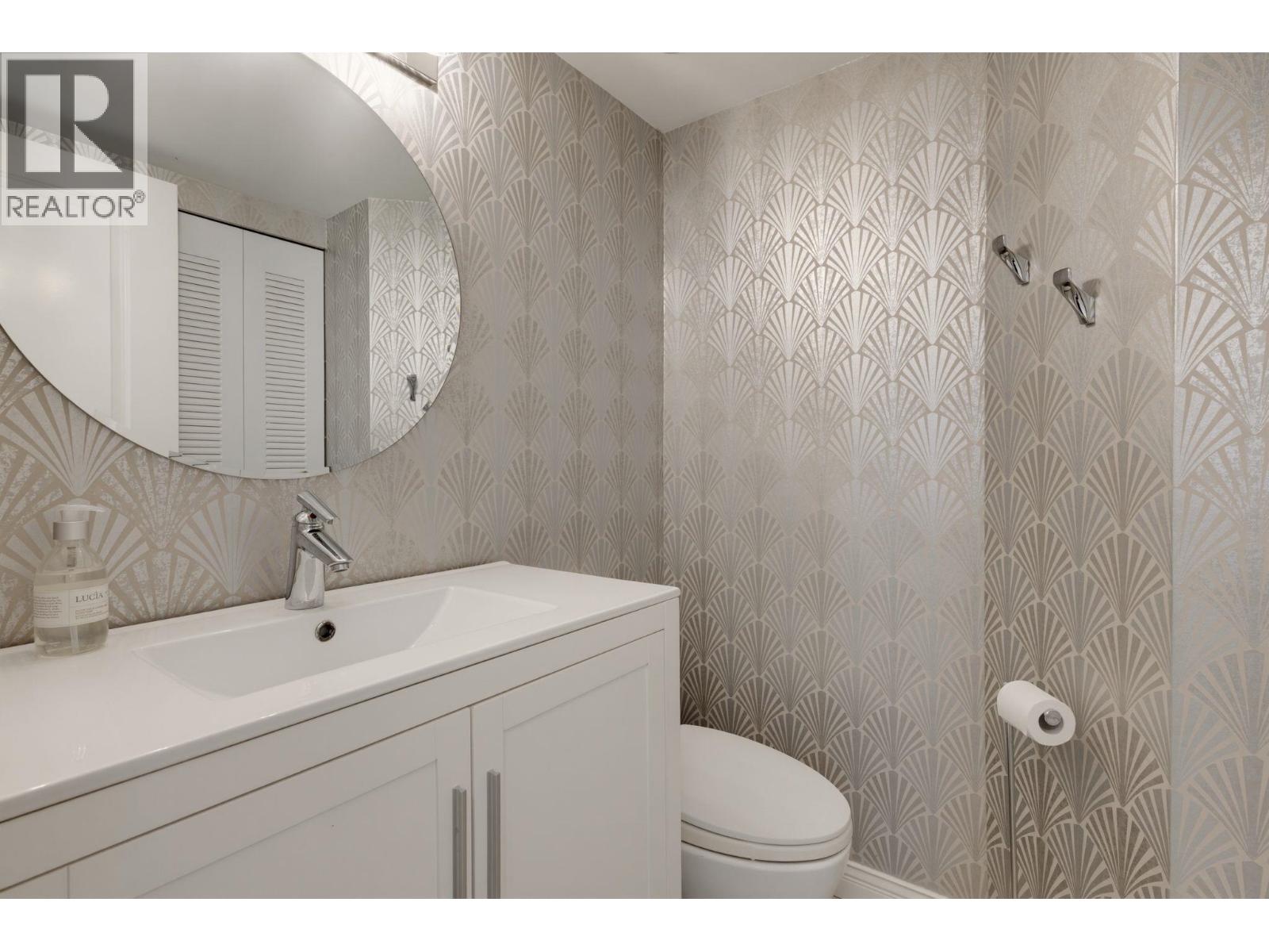 2204 Portside Court, Vancouver, British Columbia  V5P 4V1 - Photo 16 - R3174995