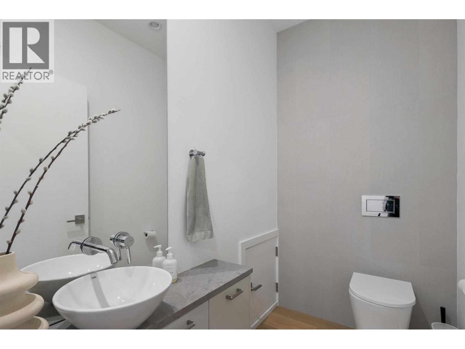 1014 E 16th Avenue, Vancouver, British Columbia  V5T 2W1 - Photo 16 - R3175001