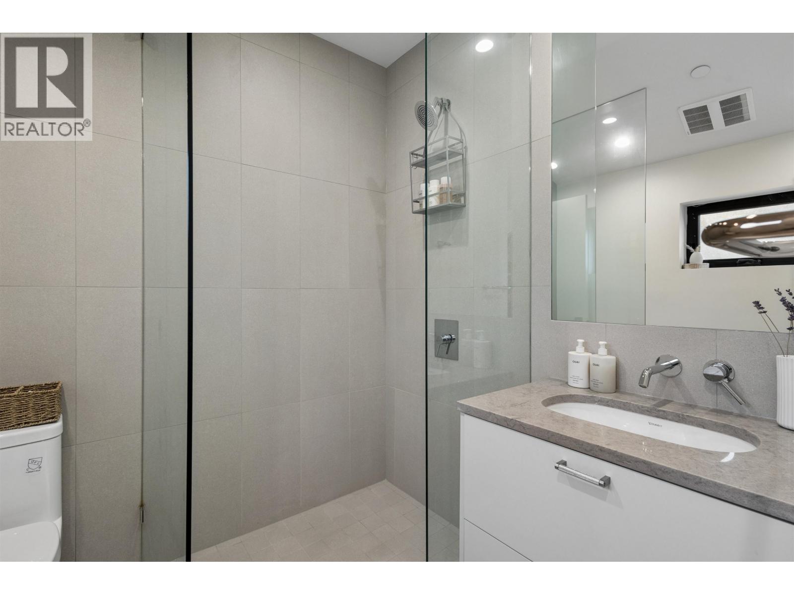 1014 E 16th Avenue, Vancouver, British Columbia  V5T 2W1 - Photo 34 - R3175001