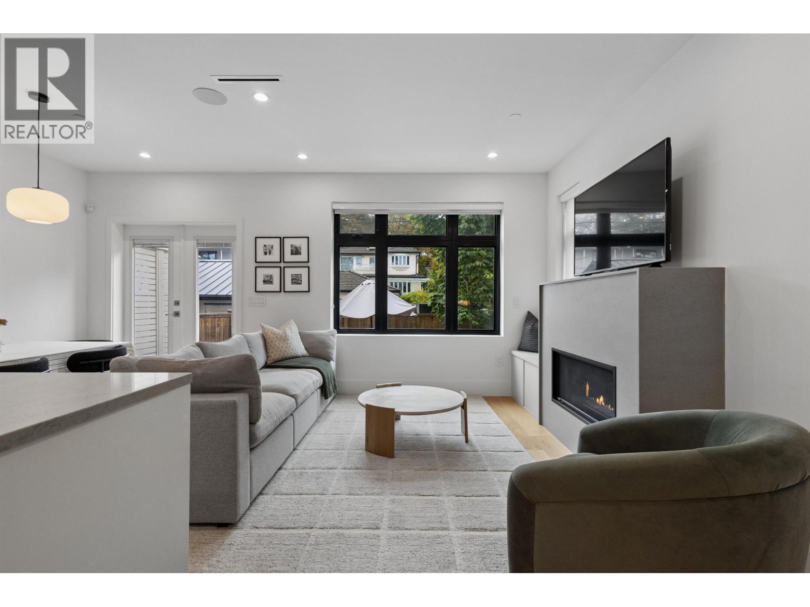 1014 E 16th Avenue, Vancouver, British Columbia  V5T 2W1 - Photo 7 - R3175001