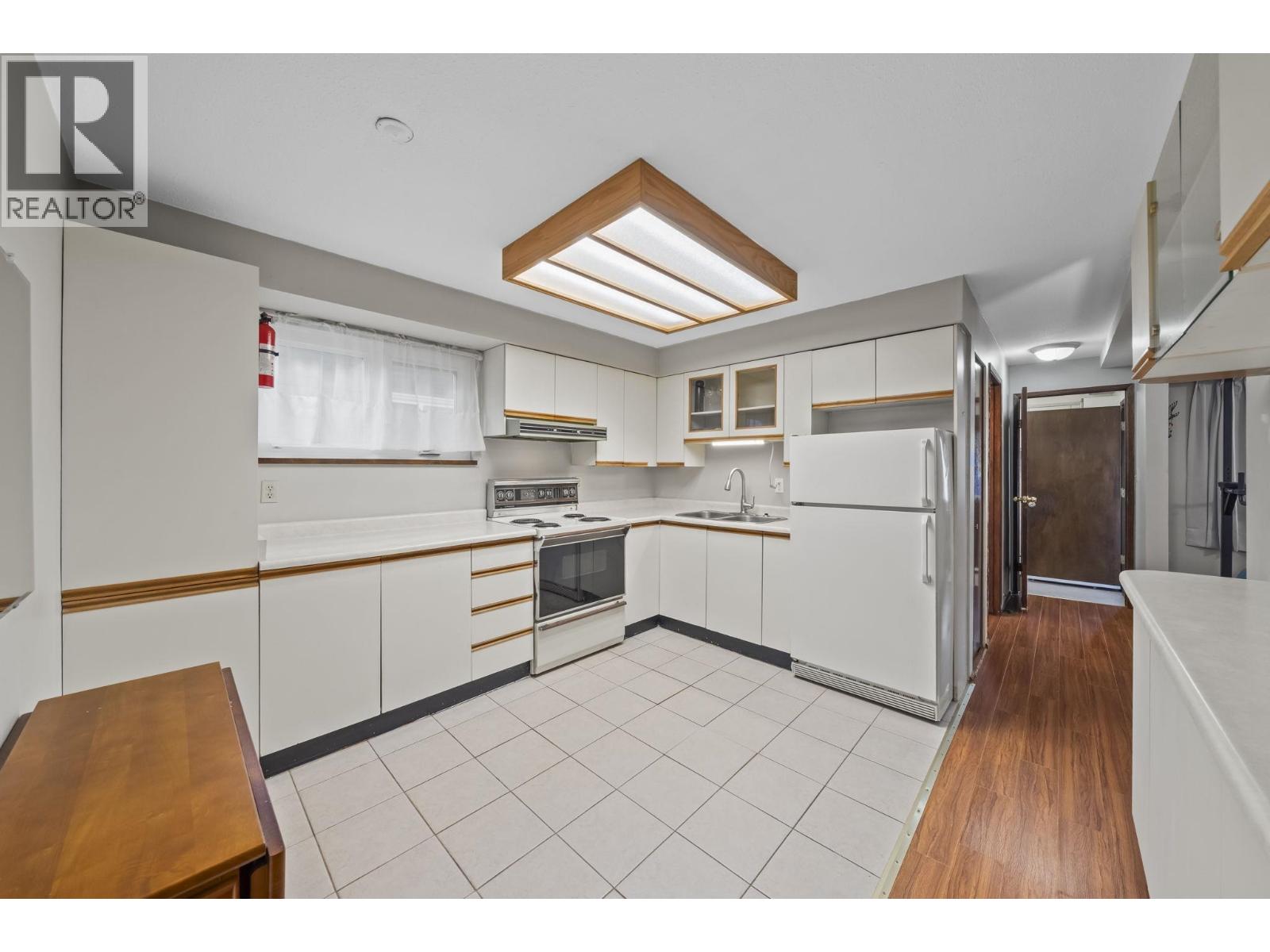 5189 Norfolk Street, Burnaby, British Columbia  V5G 1E9 - Photo 21 - R3175007