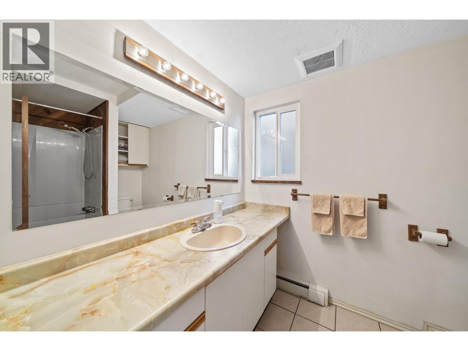 5189 Norfolk Street, Burnaby, British Columbia  V5G 1E9 - Photo 28 - R3175007