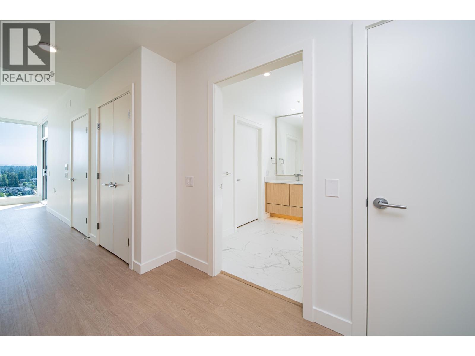 2604 699 Whitting Way, Coquitlam, British Columbia  V3J 0N7 - Photo 14 - R3175013