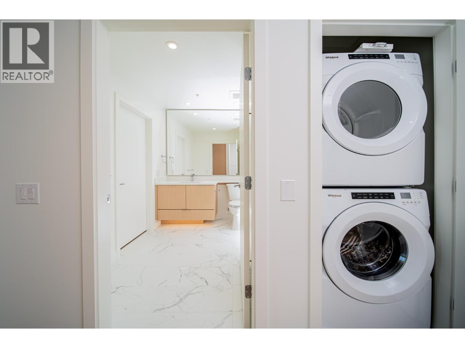 2604 699 Whitting Way, Coquitlam, British Columbia  V3J 0N7 - Photo 15 - R3175013