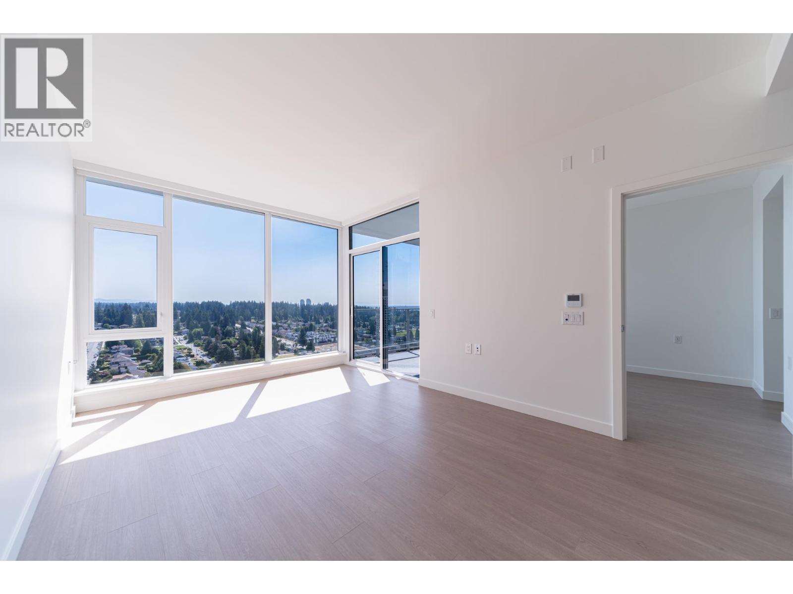 2604 699 Whitting Way, Coquitlam, British Columbia  V3J 0N7 - Photo 2 - R3175013