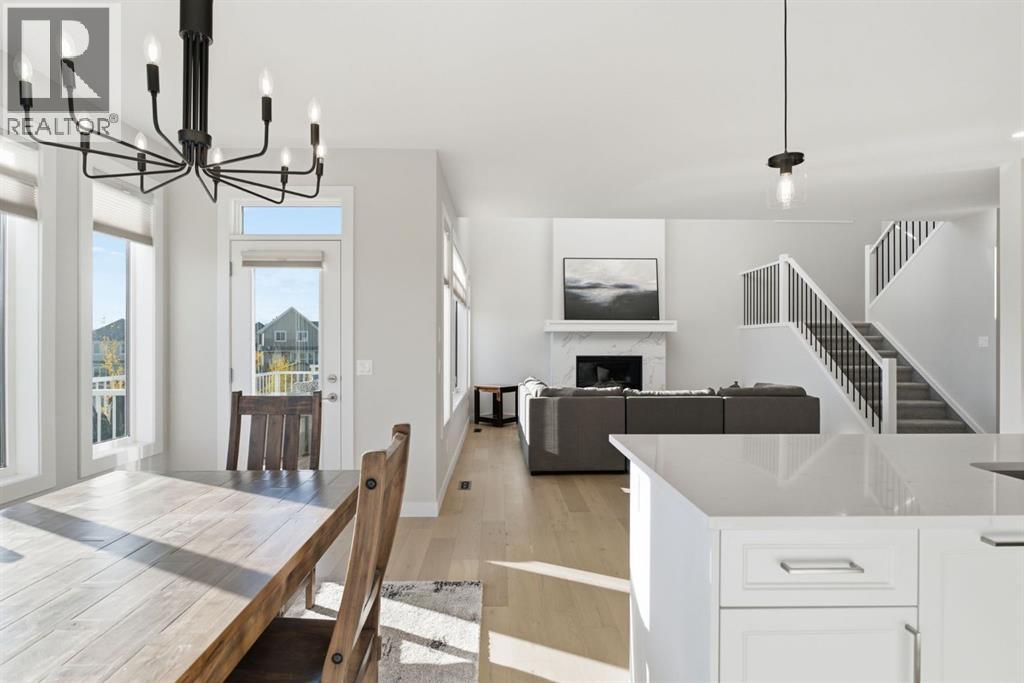 10 Heritage Close