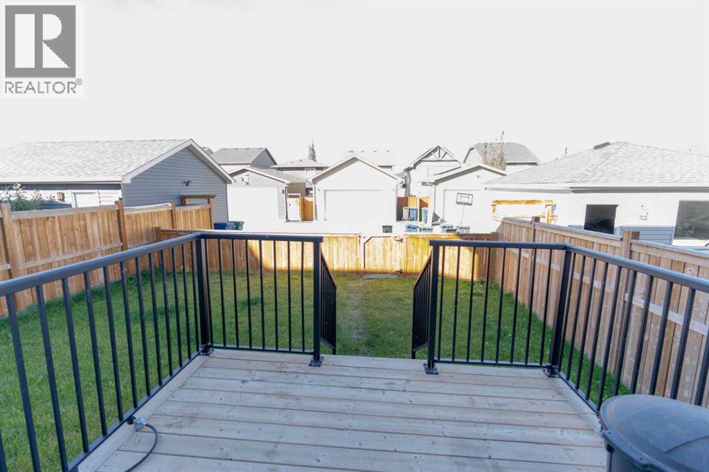 99 Hillcrest Close SW