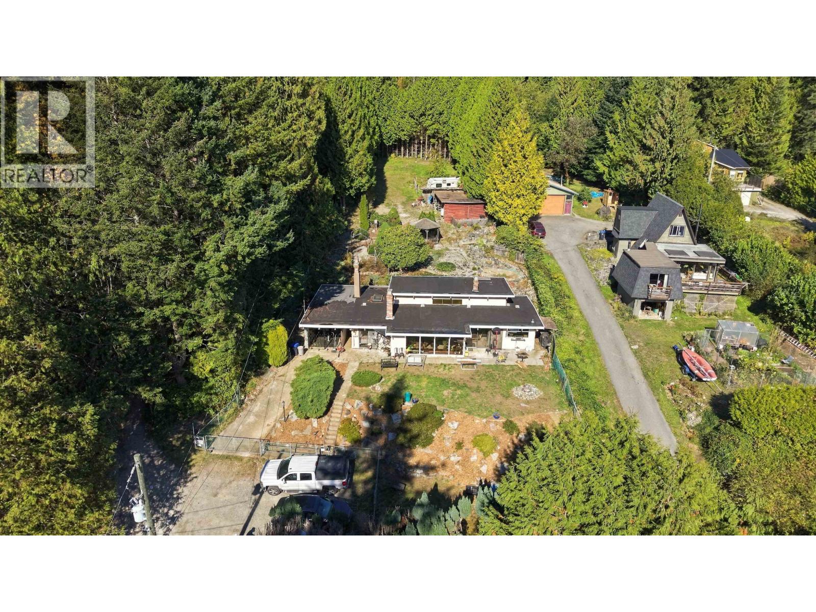 5430 Lawson Road, Sechelt, British Columbia  V7Z 0N1 - Photo 36 - R3174976