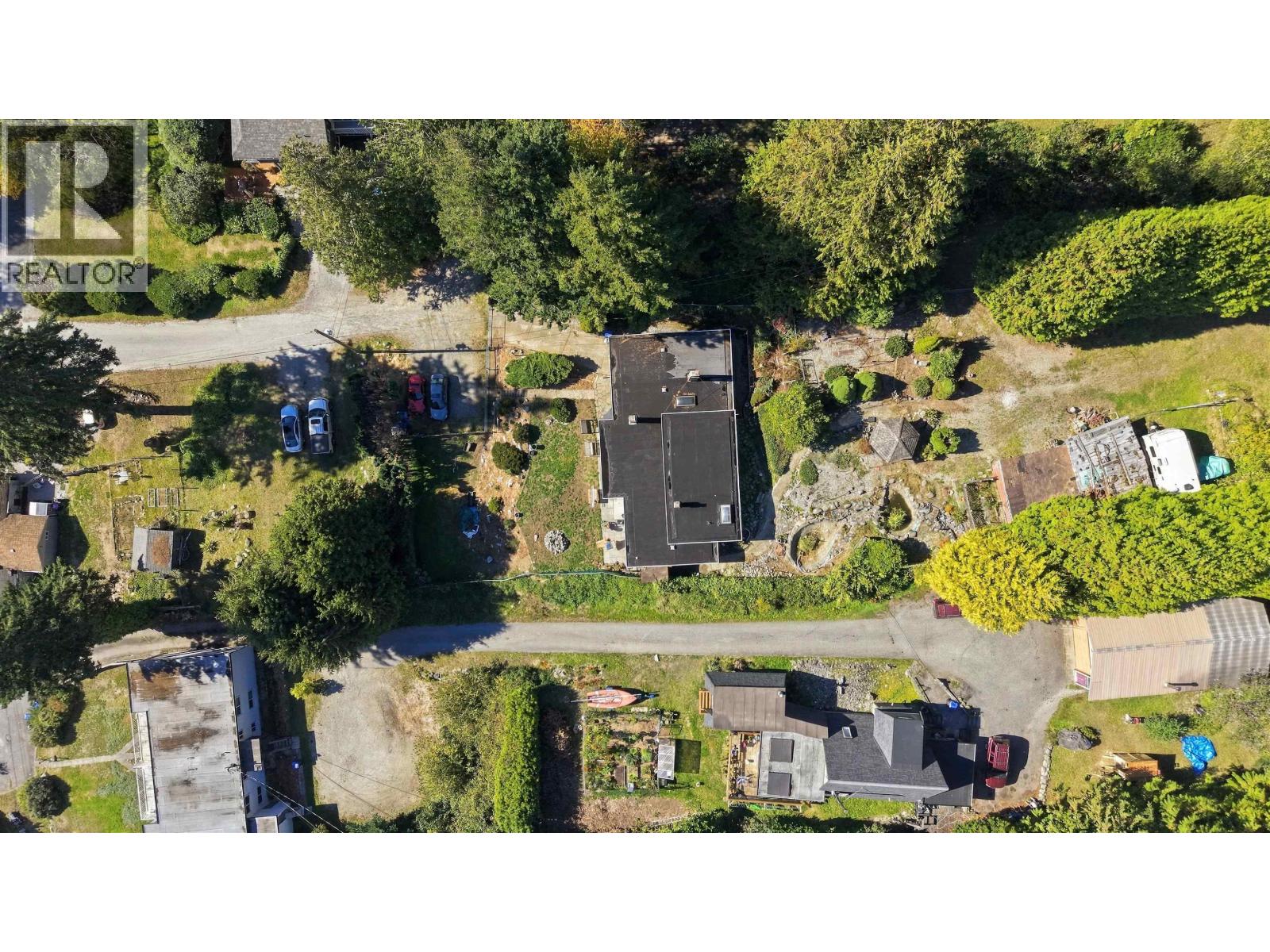 5430 Lawson Road, Sechelt, British Columbia  V7Z 0N1 - Photo 38 - R3174976