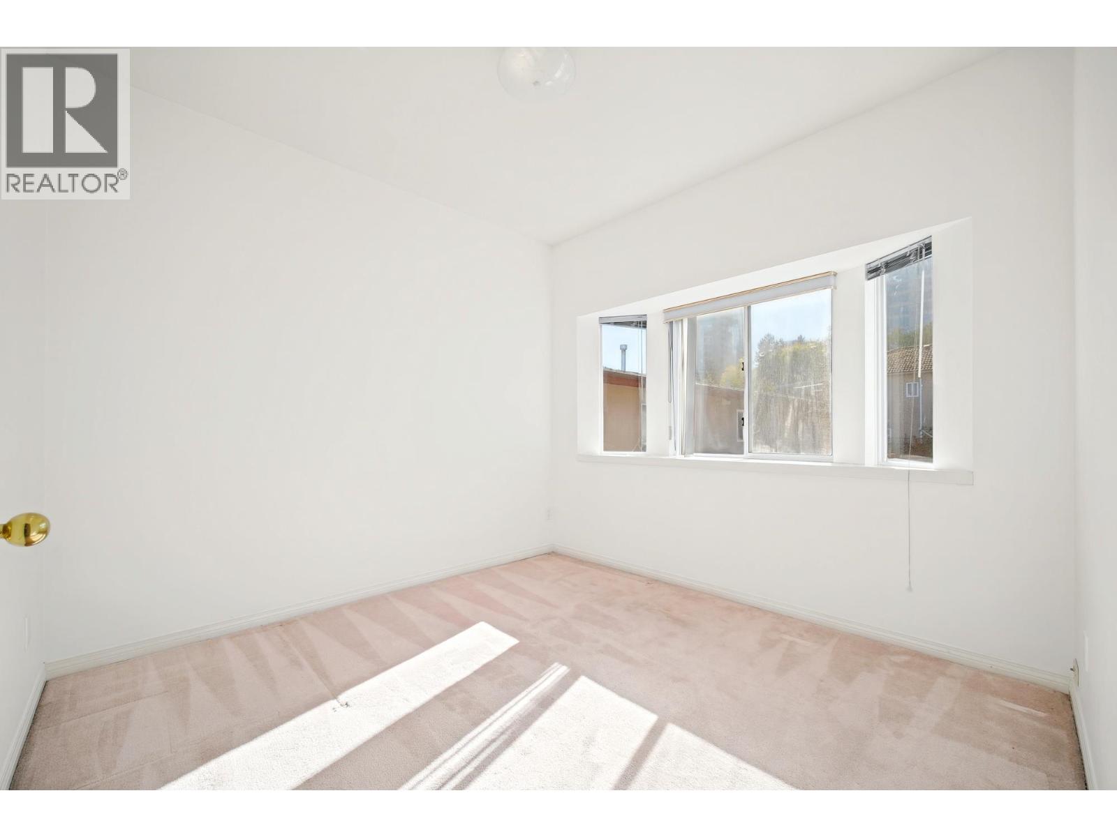 4810 Maitland Street, Burnaby, British Columbia  V5H 1N3 - Photo 14 - R3174983